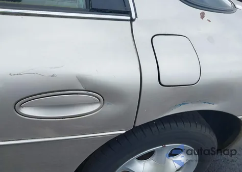 1997 Oldsmobile Aurora z USA, uszkodzony, nr VIN 1G3GR62CXV4121200